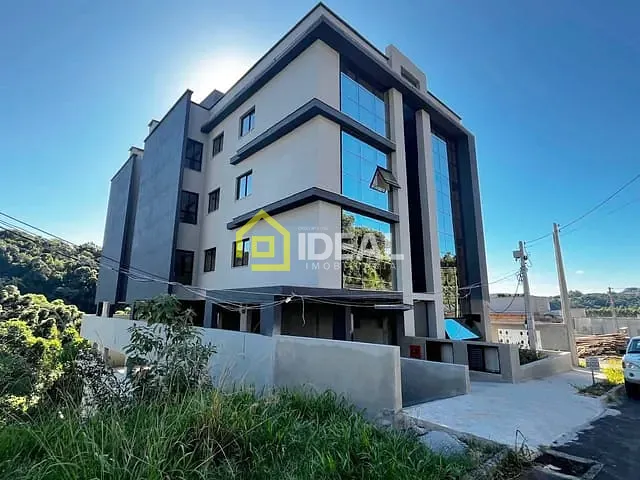 Apartamento 2 quartos e 2 banheiros, à venda, no bairro Parque de Exposições em Concórdia