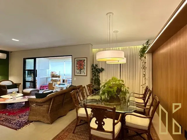 Apartamento 3 quartos e 5 banheiros, à venda, no bairro Gleba Fazenda Palhano em Londrina