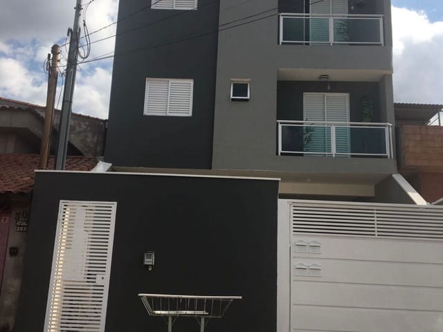 Apartamento 2 quartos e 2 banheiros, à venda, no bairro Vila Lucinda em Santo André