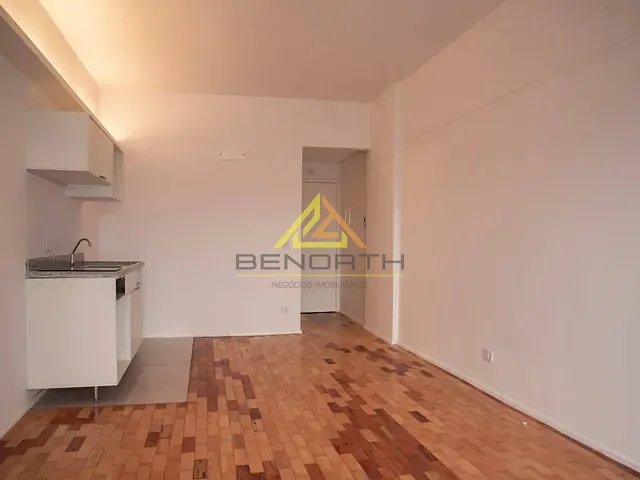 Apartamento com 33m² 1 quarto e 1 banheiro, para alugar, no bairro República em São Paulo