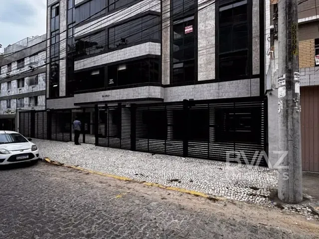 Apartamento com 87m² 3 quartos e 3 banheiros, à venda, no bairro Centro em Cabo Frio