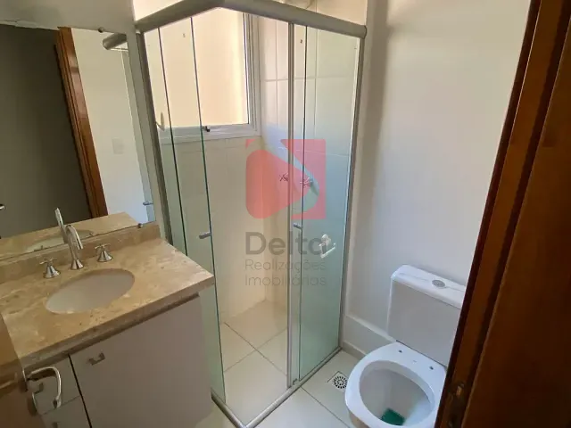 Apartamento com 84m² 3 quartos e 2 banheiros, à venda, no bairro Centro em Pirassununga
