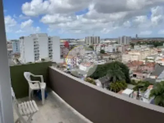 Apartamento 5 quartos e 3 banheiros, à venda, no bairro Centro em Pelotas