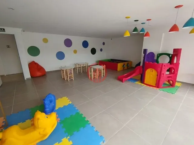 Apartamento com 54m² 2 quartos e 2 banheiros, para alugar, no bairro Burgo Paulista em São Paulo
