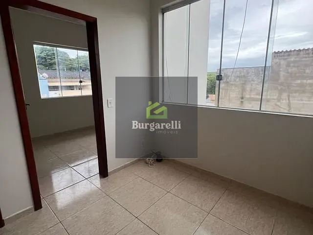 Apartamento 2 quartos e 1 banheiro, para alugar, no bairro Morada do Sol em Lavras