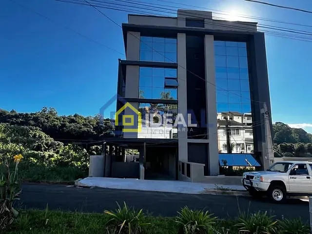 Apartamento 3 quartos e 2 banheiros, à venda, no bairro Parque de Exposições em Concórdia