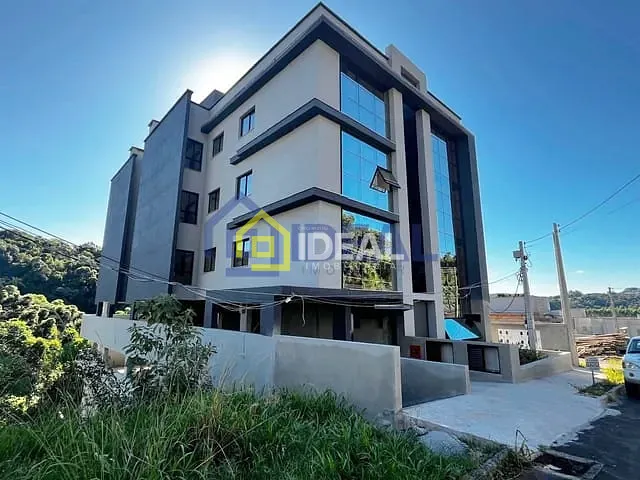 Apartamento 3 quartos e 2 banheiros, à venda, no bairro Parque de Exposições em Concórdia