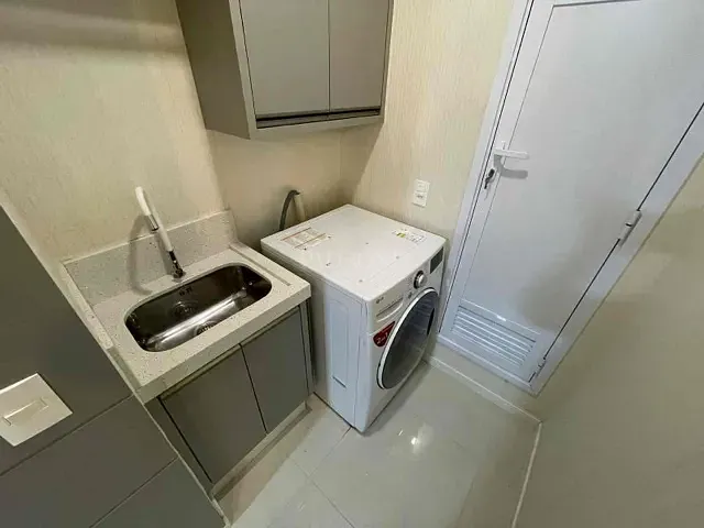 Apartamento 2 quartos e 2 banheiros, à venda, no bairro Nações em Balneário Camboriú
