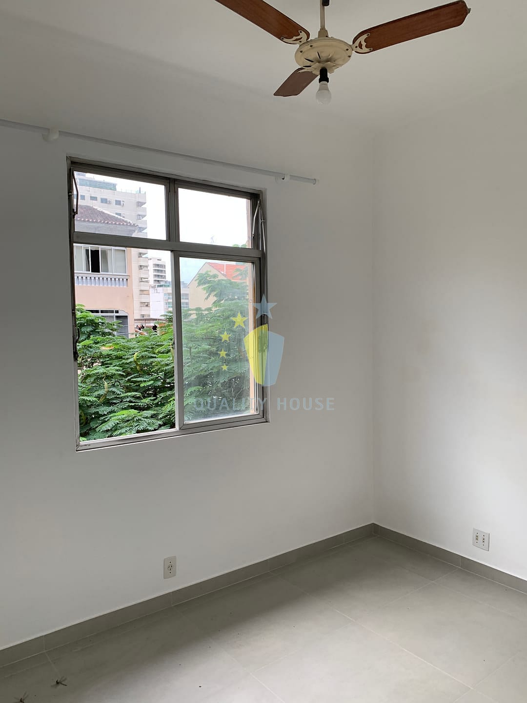 Apartamento para alugar com 3 quartos, 76m² - Foto 8