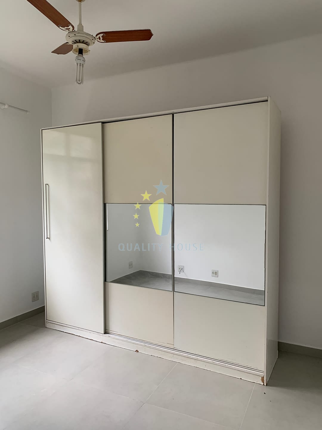 Apartamento para alugar com 3 quartos, 76m² - Foto 11