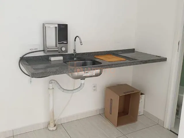 Apartamento 1 quarto e 1 banheiro, à venda, no bairro Barra Funda em São Paulo