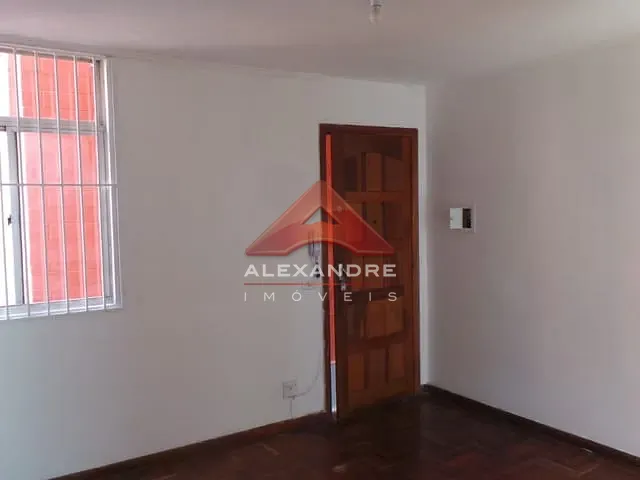 Apartamento com 90m² 2 quartos e 1 banheiro, para alugar, no bairro Vila Tatetuba em São José dos Campos