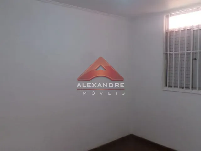Apartamento com 90m² 2 quartos e 1 banheiro, para alugar, no bairro Vila Tatetuba em São José dos Campos