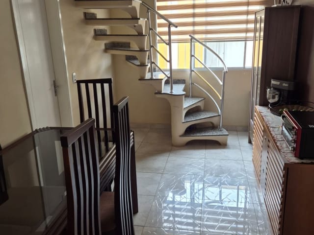 Apartamento com 90m² 3 quartos e 2 banheiros, à venda, no bairro Vila Carmosina em São Paulo