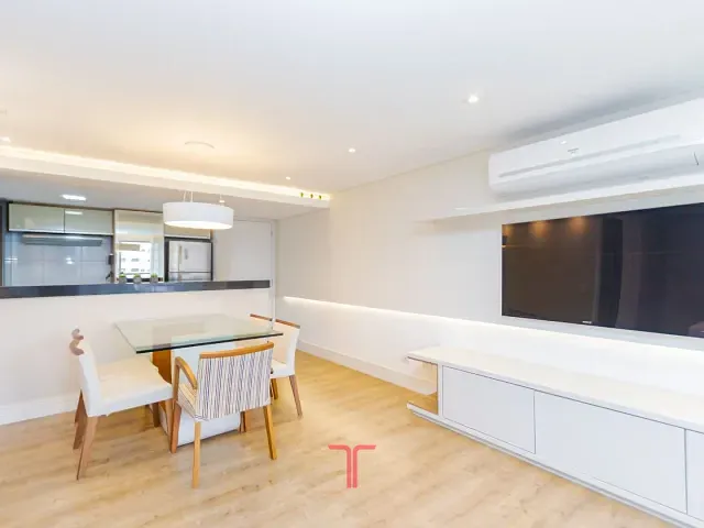 Apartamento com 91m² 2 quartos e 2 banheiros, para alugar, no bairro Cabral em Curitiba