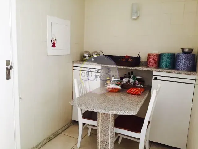 Apartamento 3 quartos e 2 banheiros, à venda, no bairro Centro em Pelotas