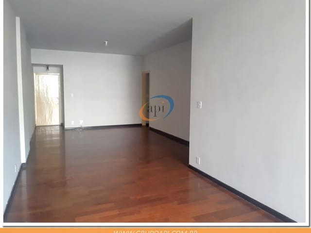 Foto do Apartamento - Excelente apartamento 3 quartos (1 suíte) na Tijuca, com cozinha ampla, 2 vagas de garagem, área de serviço e playground | GrupoApi