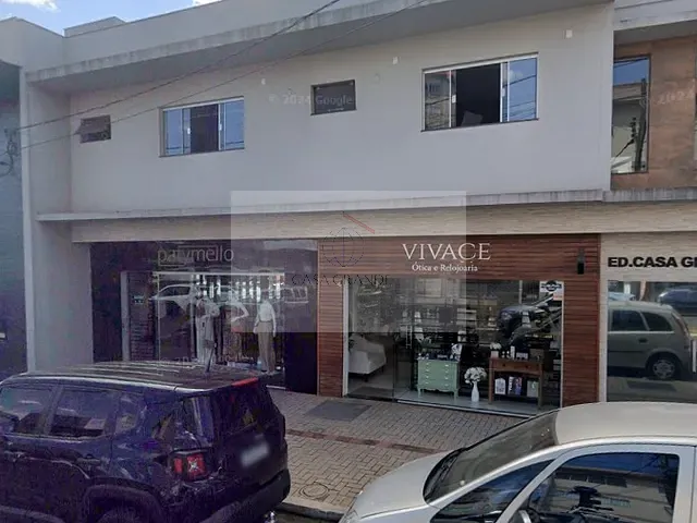 Apartamento 2 quartos e 2 banheiros, para alugar, no bairro Centro em Rolândia
