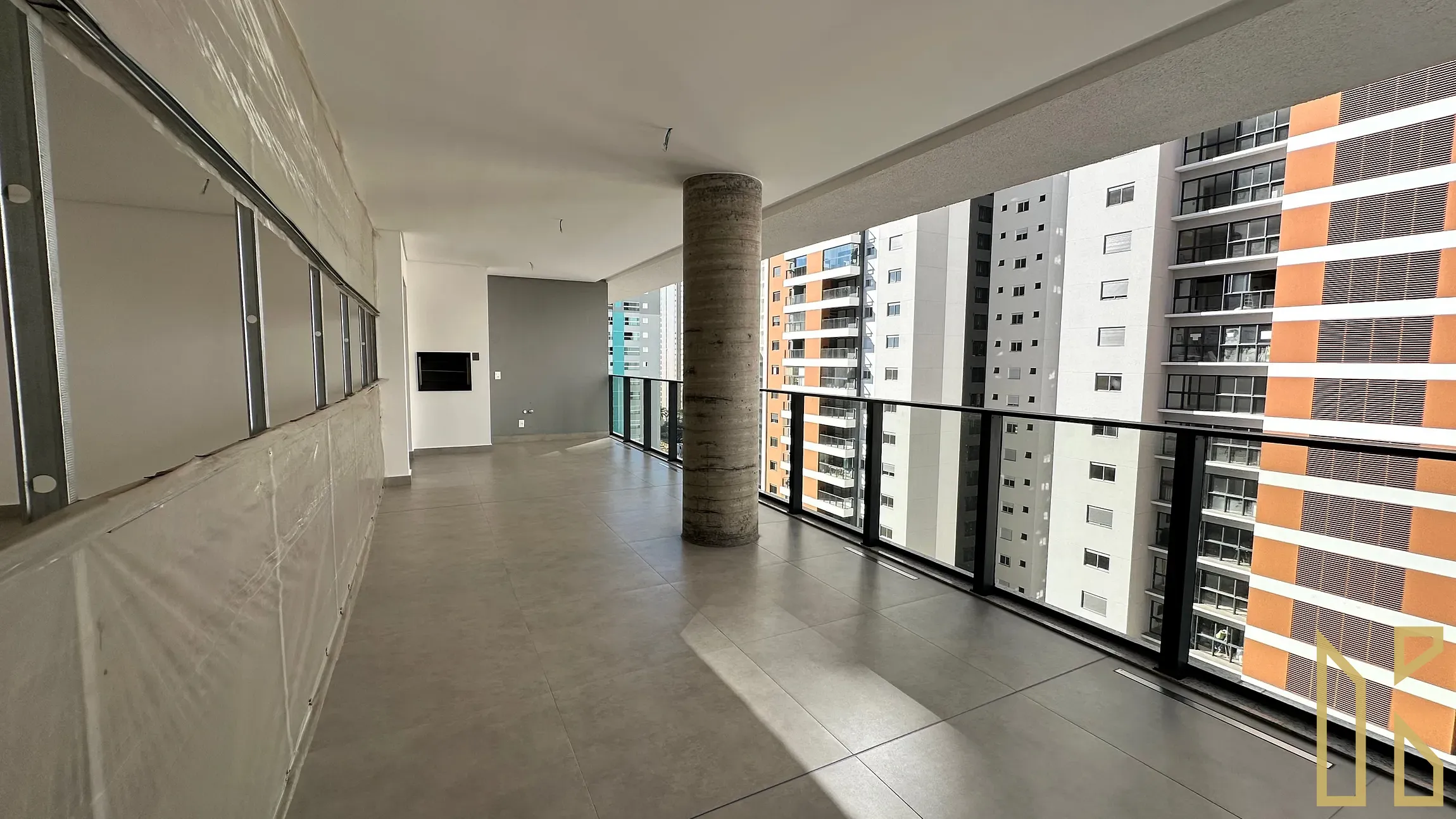 Apartamento, 3 quartos, 195 m² - Foto 3