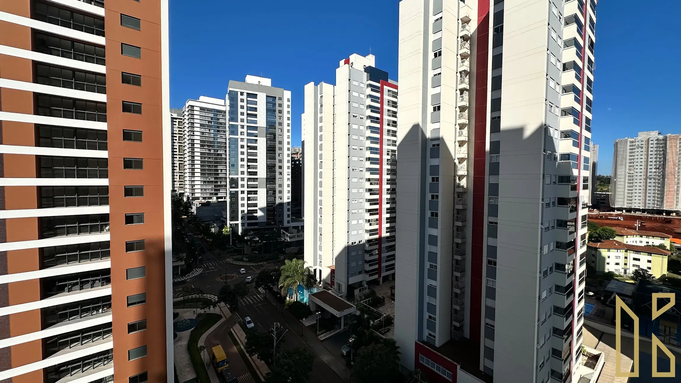 Apartamento, 3 quartos, 195 m² - Foto 4