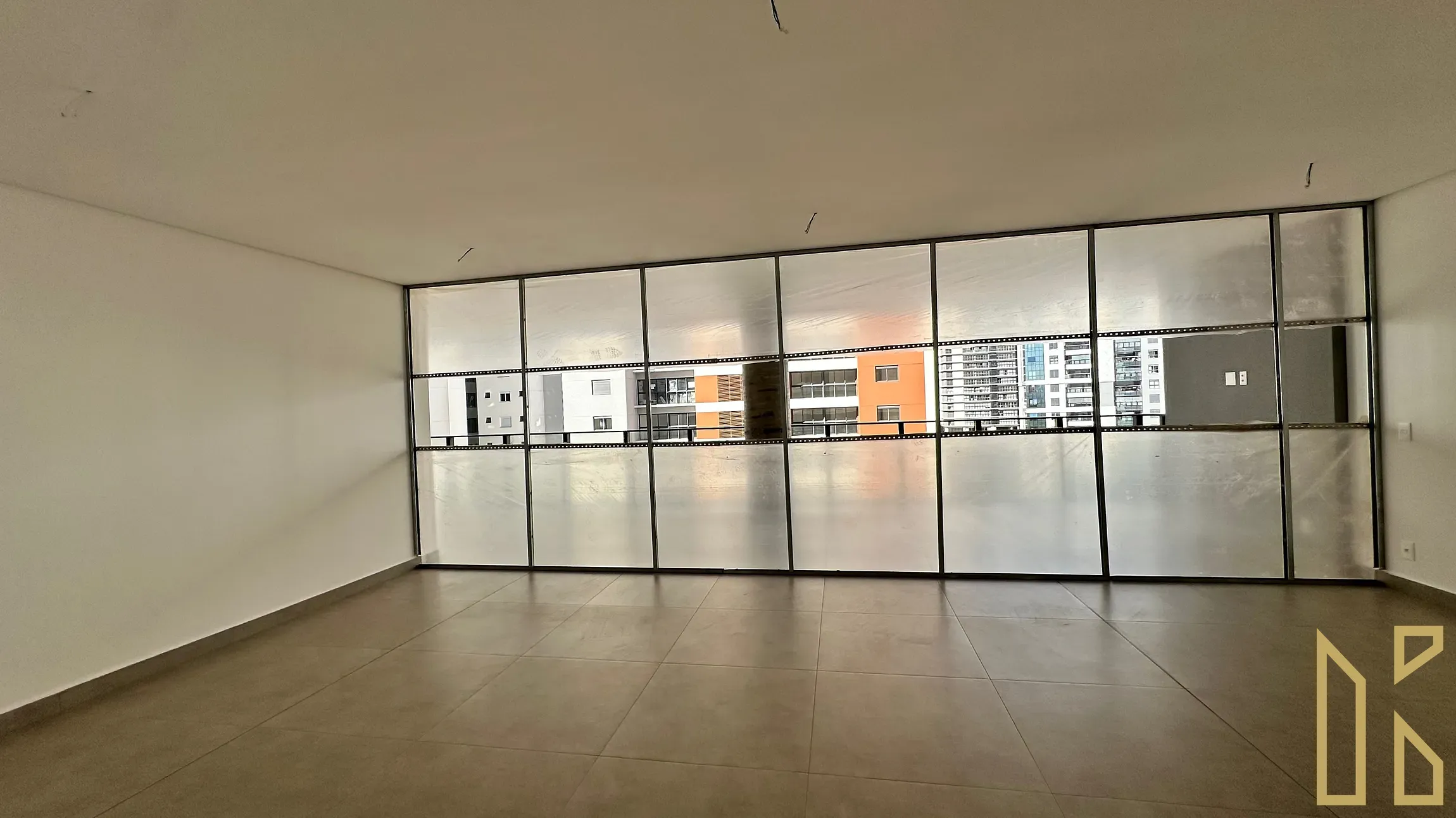 Apartamento, 3 quartos, 195 m² - Foto 1