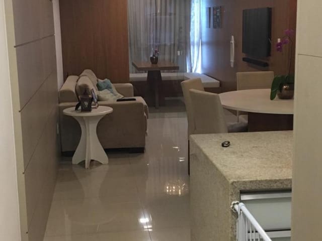 Apartamento com 93m² 3 quartos e 1 banheiro, à venda, no bairro Centro em Cambé