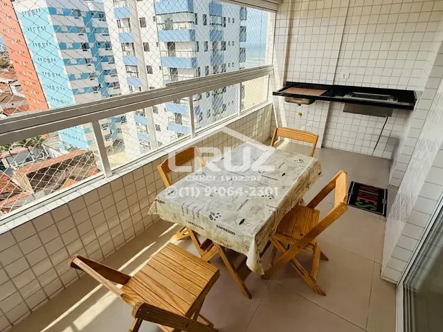 Apartamento 1 quarto e 1 banheiro, à venda, no bairro Maracanã em Praia Grande