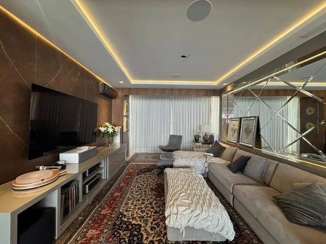 Apartamento com 343m² 3 quartos e 5 banheiros, à venda, no bairro Gleba Palhano em Londrina