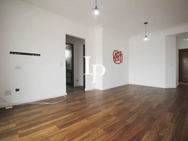 Apartamento 2 quartos e 2 banheiros, para alugar, no bairro Vila Valparaíso em Santo André