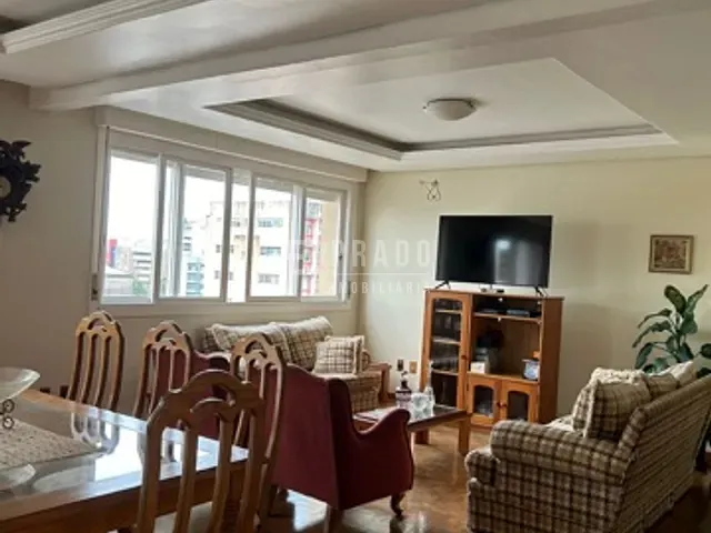 Apartamento com 177m² 2 quartos e 1 banheiro, à venda, no bairro Centro em Pelotas
