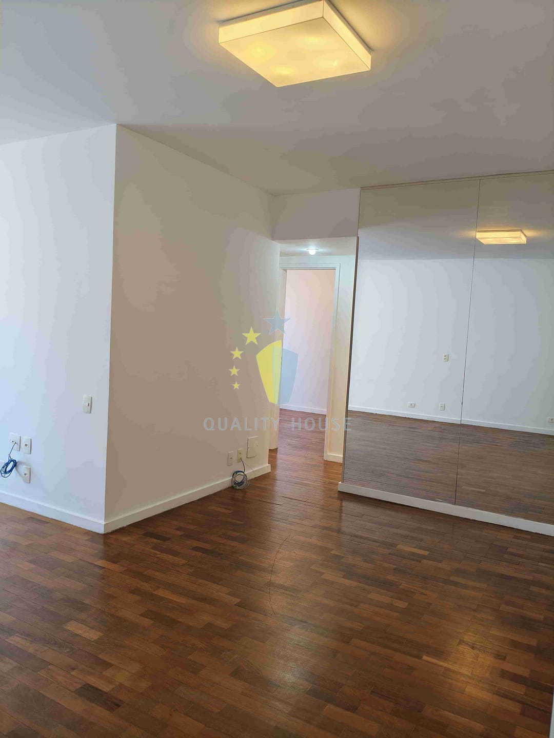 Apartamento para alugar com 2 quartos, 116m² - Foto 6