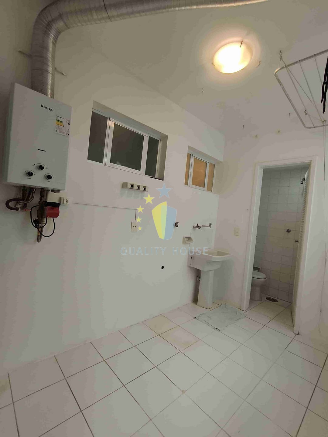 Apartamento para alugar com 2 quartos, 116m² - Foto 29