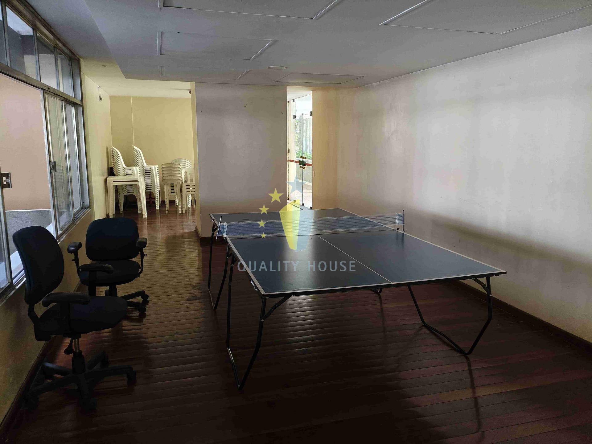 Apartamento para alugar com 2 quartos, 116m² - Foto 33
