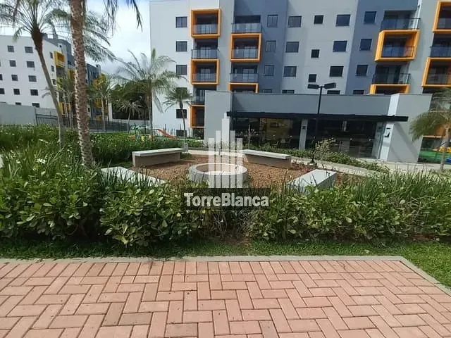 Apartamento com 75m² 3 quartos e 2 banheiros, à venda, no bairro Uvaranas em Ponta Grossa