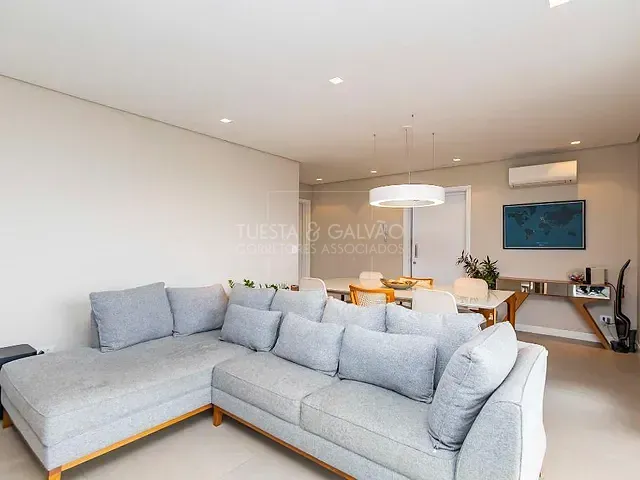 Apartamento com 131m² 3 quartos e 3 banheiros, à venda, no bairro Novo Mundo em Curitiba