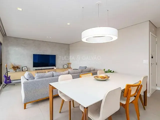 Apartamento com 131m² 3 quartos e 3 banheiros, à venda, no bairro Novo Mundo em Curitiba