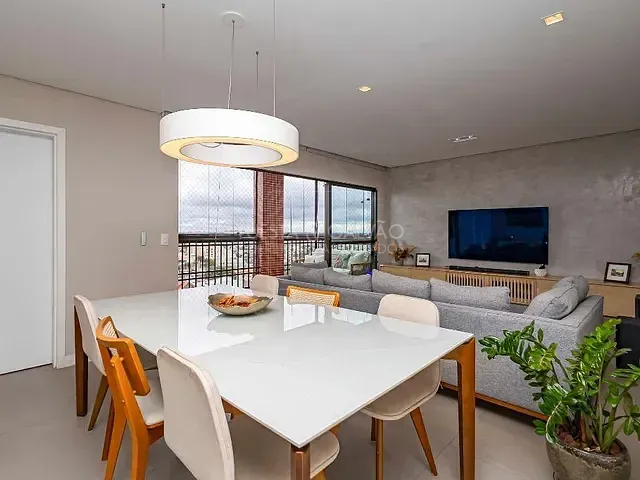 Apartamento com 131m² 3 quartos e 3 banheiros, à venda, no bairro Novo Mundo em Curitiba