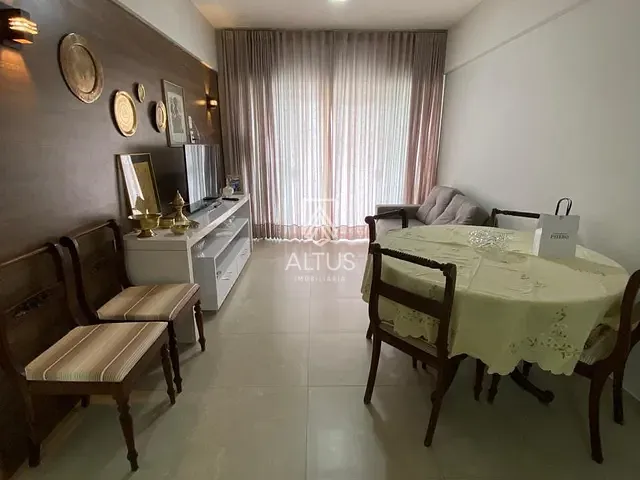 Apartamento 2 quartos e 2 banheiros, à venda, no bairro Imbuí em Salvador
