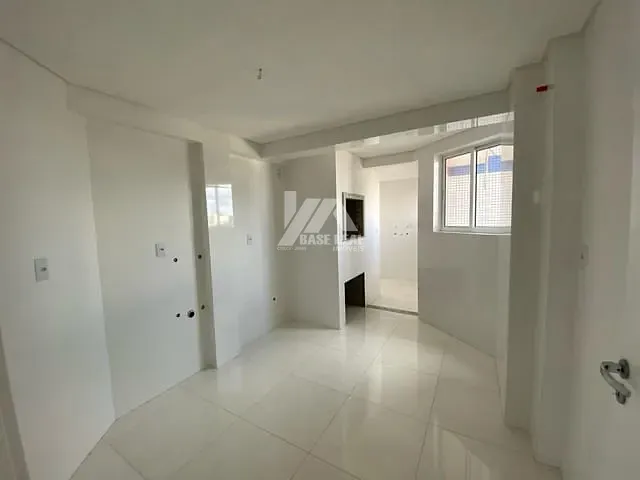 Apartamento com 214m² 3 quartos e 4 banheiros, à venda, no bairro Centro em Guarapuava
