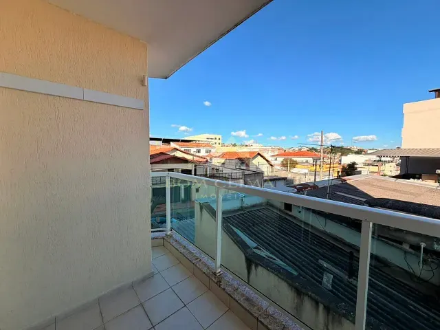 Apartamento 2 quartos e 1 banheiro, à venda, no bairro Bairu em Juiz de Fora