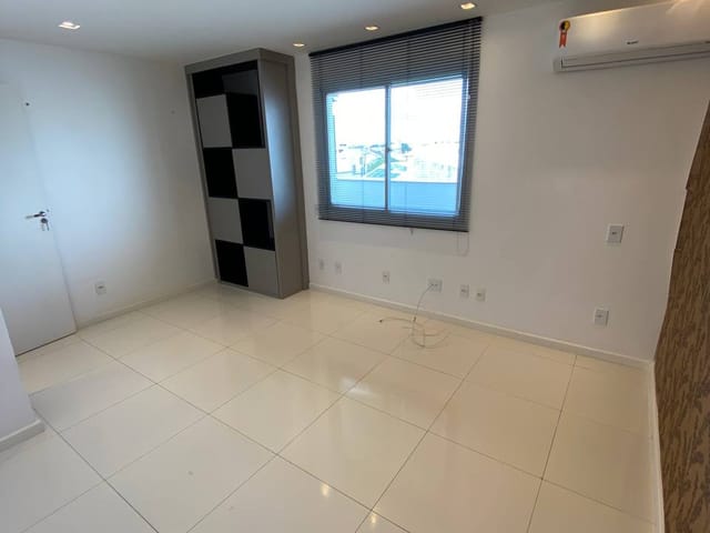 Apartamento com 157m² 3 quartos e 2 banheiros, à venda, no bairro Parque Turf Club em Campos dos Goytacazes