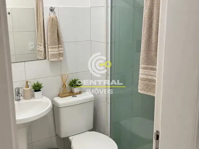 Apartamento 3 quartos e 2 banheiros, para alugar, no bairro Centro em Itaboraí