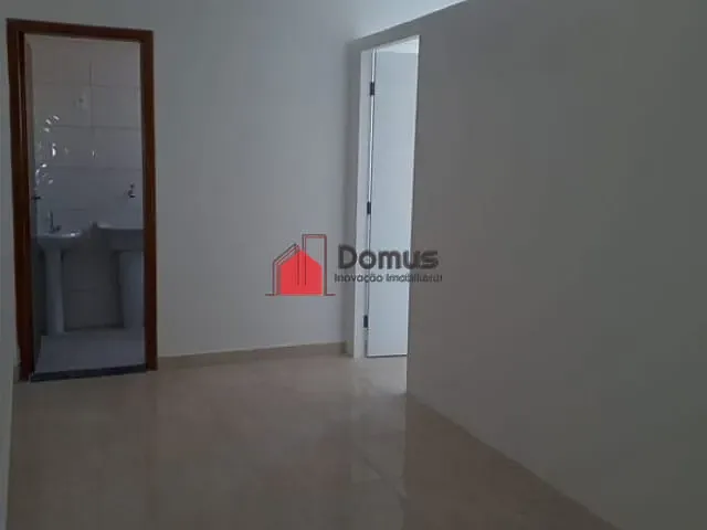 Apartamento 1 quarto e 1 banheiro, para alugar, no bairro Centro em Pindamonhangaba