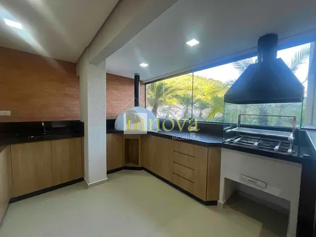 Apartamento com 56m² 2 quartos e 1 banheiro, à venda, no bairro Martim de Sá em Caraguatatuba