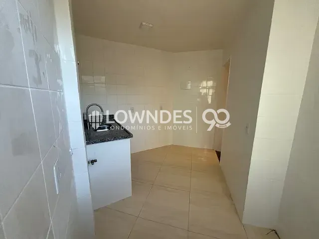 Apartamento 2 quartos e 1 banheiro, à venda, no bairro Cordovil em Rio de Janeiro