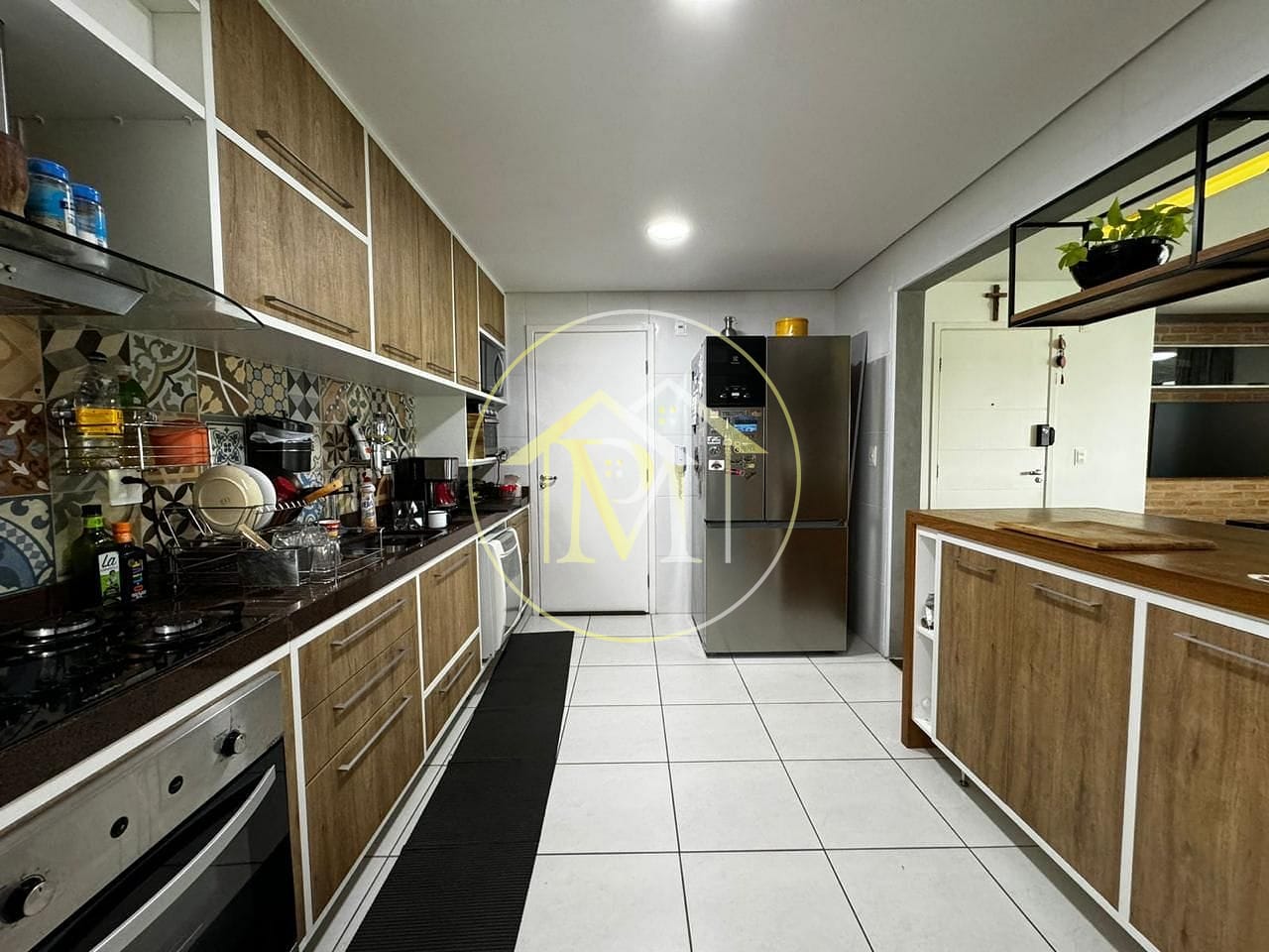 Apartamento à venda com 3 quartos, 152m² - Foto 3