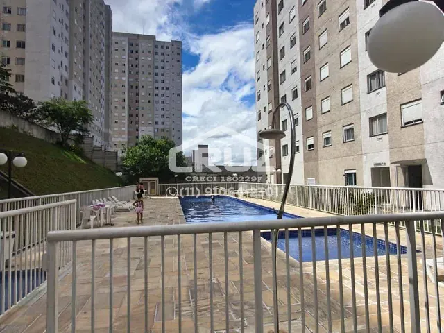 Apartamento 2 quartos e 1 banheiro, para alugar, no bairro Jardim Adelfiore em São Paulo