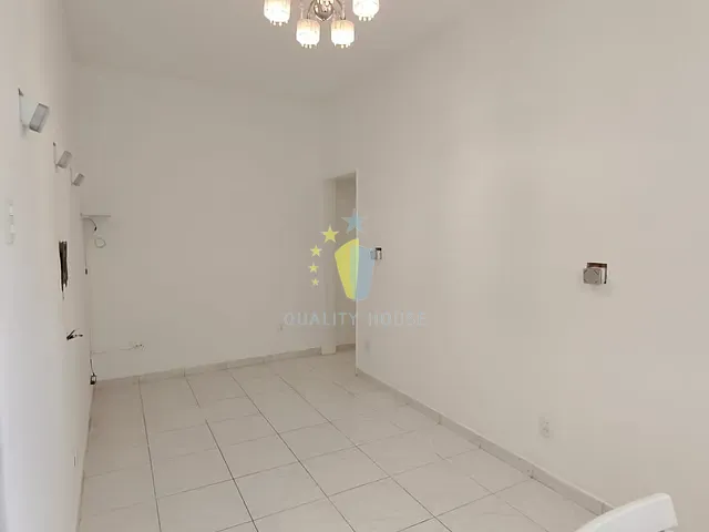 Apartamento com 42m² 1 quarto e 1 banheiro, à venda, no bairro Copacabana em Rio de Janeiro