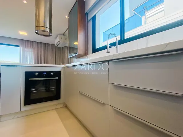 Apartamento 3 quartos e 3 banheiros, à venda, no bairro Praia Grande em Governador Celso Ramos
