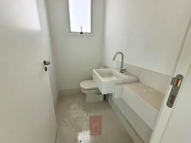 Apartamento com 270m² 4 quartos e 5 banheiros, à venda, no bairro Higienópolis em São Paulo